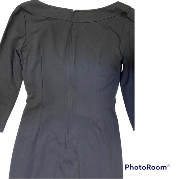 Lauren Ralph Lauren Ruched V-neck Dress Size 2 - Picture 4 of 10